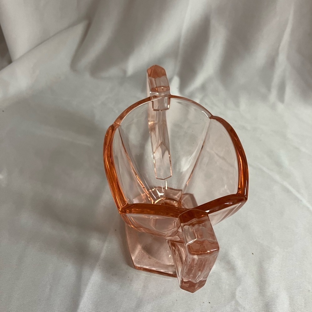 Elegant Pink Glass Dish with Handles - Picture 2 of 8